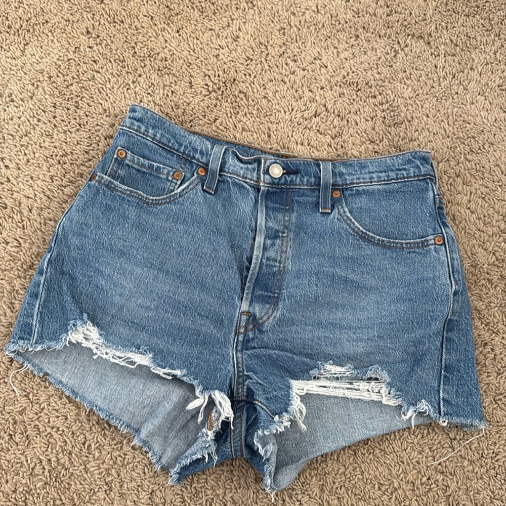 J11 Levi's Vintage High Rise‎ Women's Blue Denim Shorts